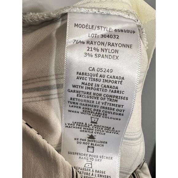 Up‎ Pants Ankle Length White with Black thin Lines Size 4  Pull On - Picture 6 of 6